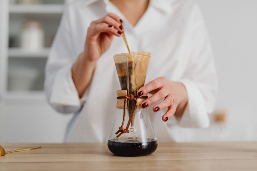 Graph showing antioxidant levels in espresso, cold brew, AeroPress, and French press coffee
