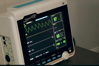 EchoNext artificial intelligence cardiac screening workflow diagram