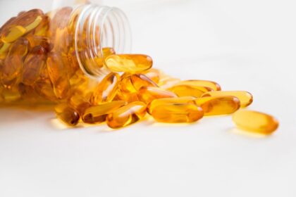 Comparison of fish oil oxidation levels and safety testing standards across commercial supplement products