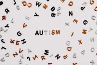 Scientific illustration showing gut bacteria and brain connection in infant development