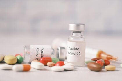 Medical research laboratory with antiviral drug development equipment and COVID-19 treatment research
