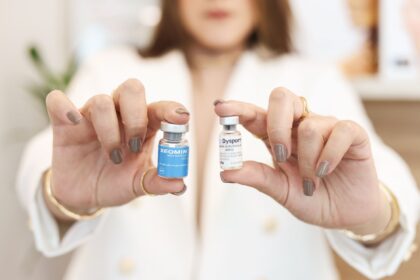 Regulatory coordination between MHRA and FDA flags