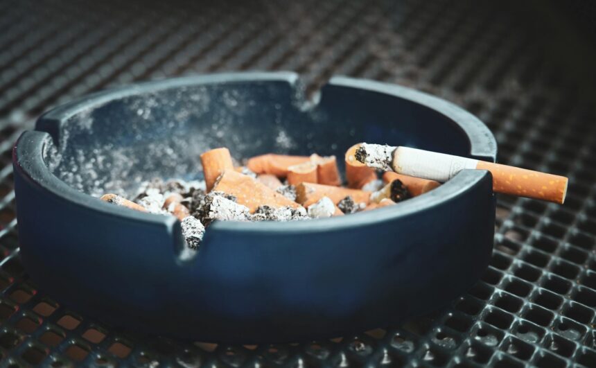 Medical illustration showing brain health improvement after smoking cessation