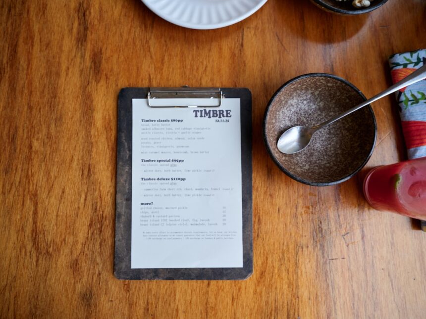 Restaurant menu with warning label highlighting high-sugar items