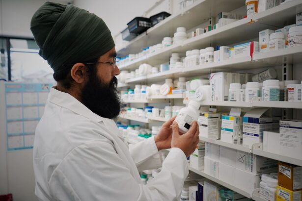 Healthcare access challenges faced by return migrants in sub-Saharan Africa, including continuity of care, medication access, and health information gaps