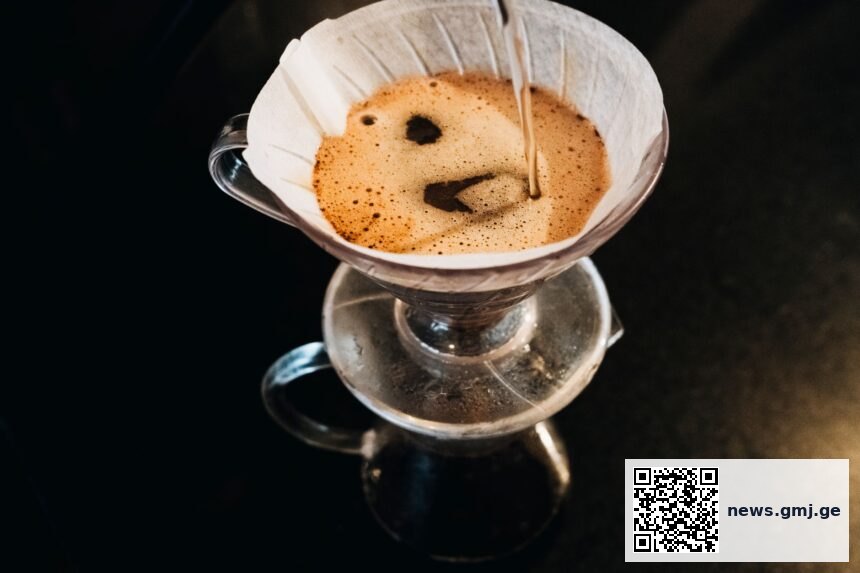 Comparison of polyphenol content in light roast vs dark roast coffee, natural vs alkalized cocoa powder
